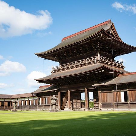 Kadokyu Ryokan Takaoka Exteriér fotografie