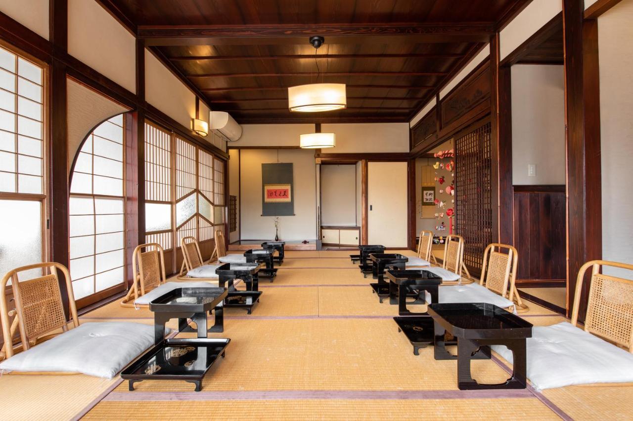 Kadokyu Ryokan Takaoka Exteriér fotografie