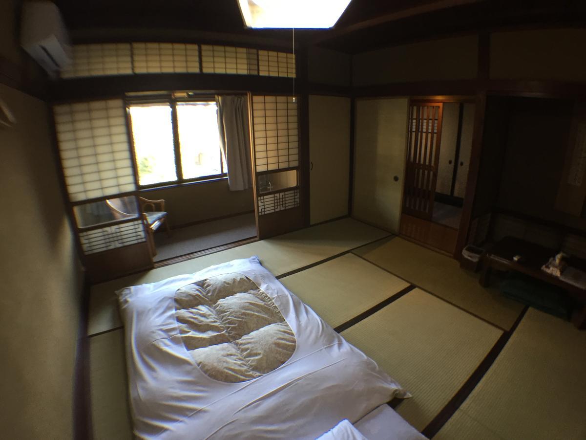 Kadokyu Ryokan Takaoka Exteriér fotografie