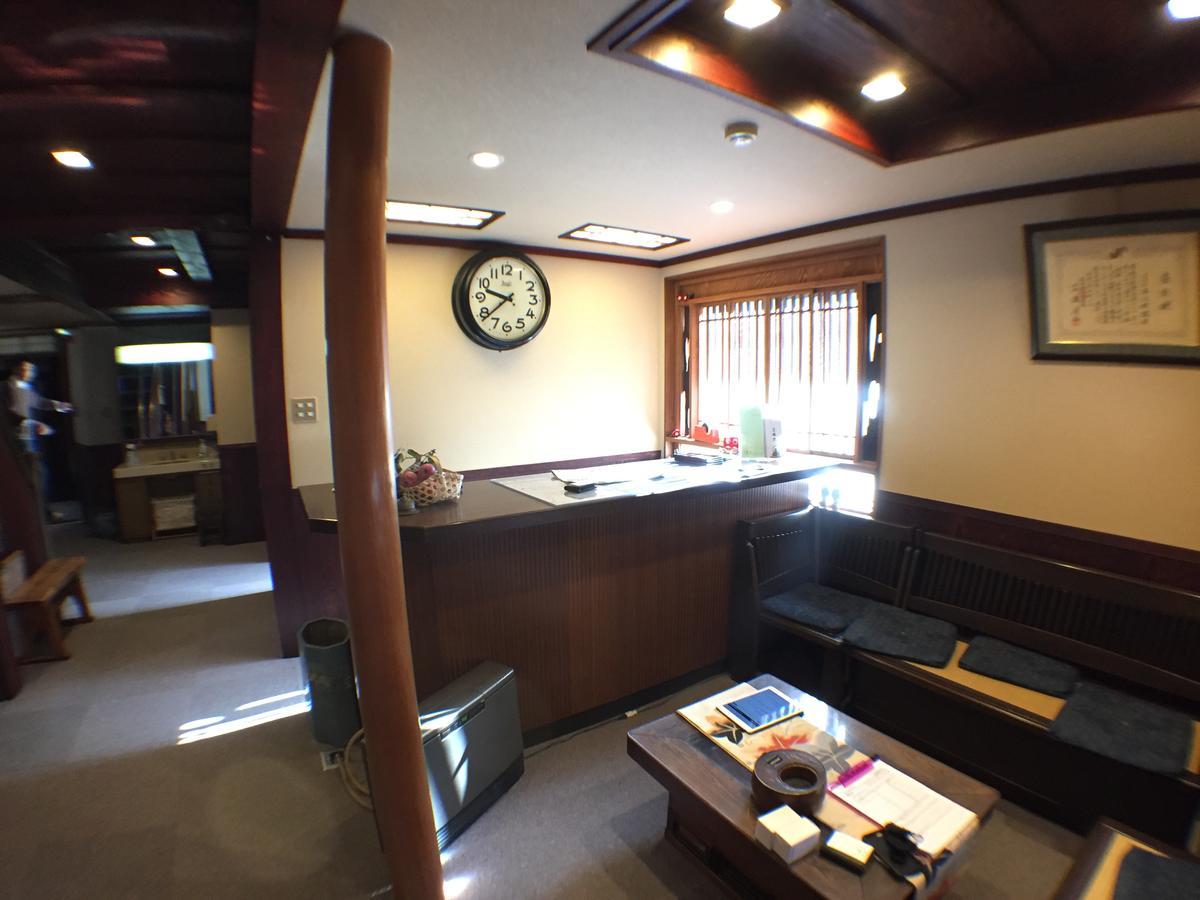 Kadokyu Ryokan Takaoka Exteriér fotografie